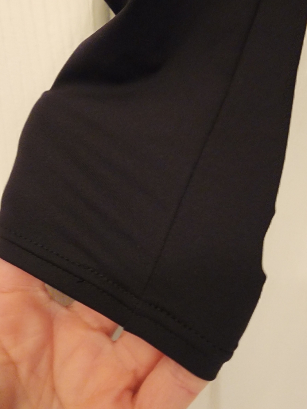 VOLCOM Simply Seam Women's Bodysuit/ Swimsuit Size Small- NWOT - Picture 8 of 12